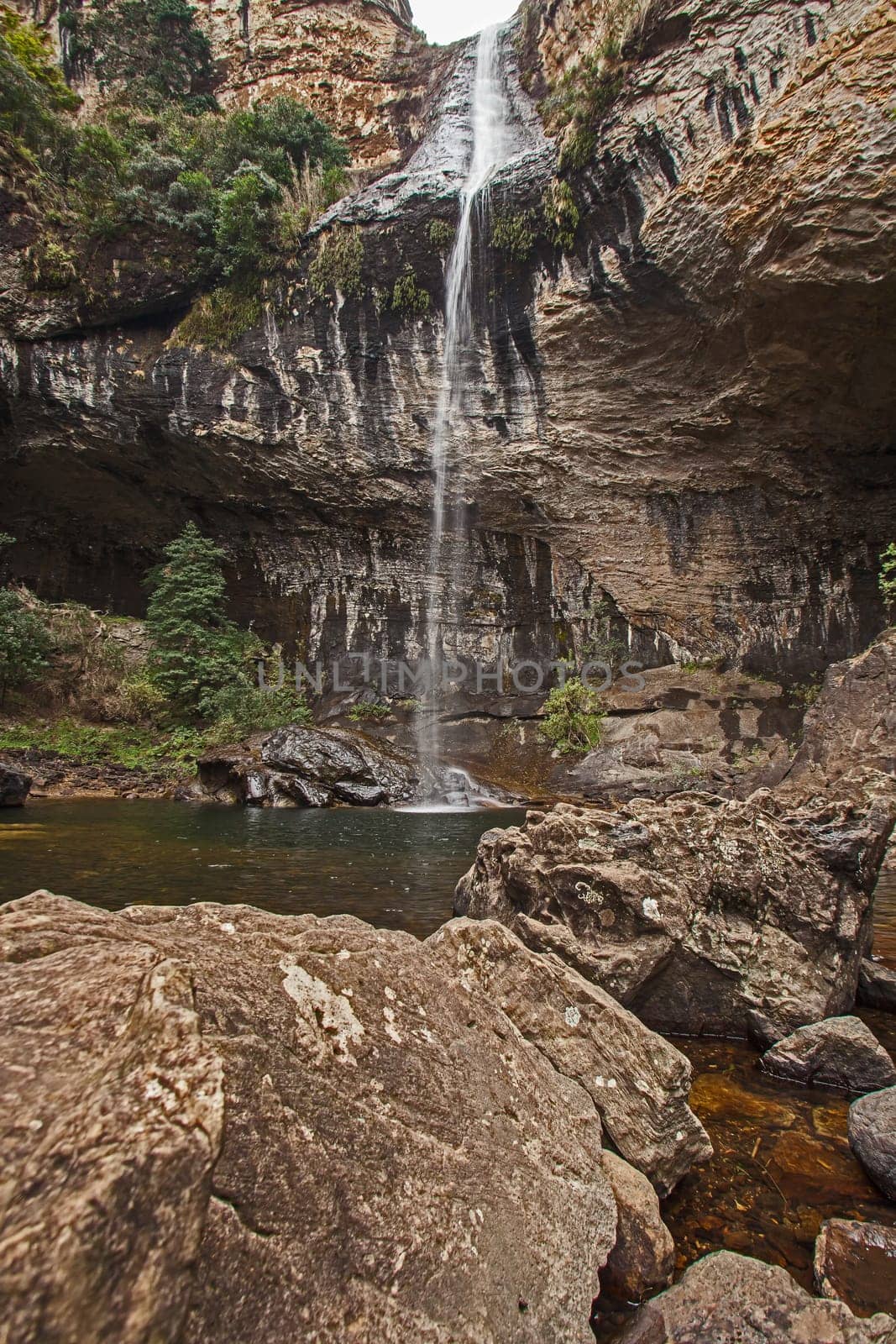 Gudu Falls 15627 by kobus_peche