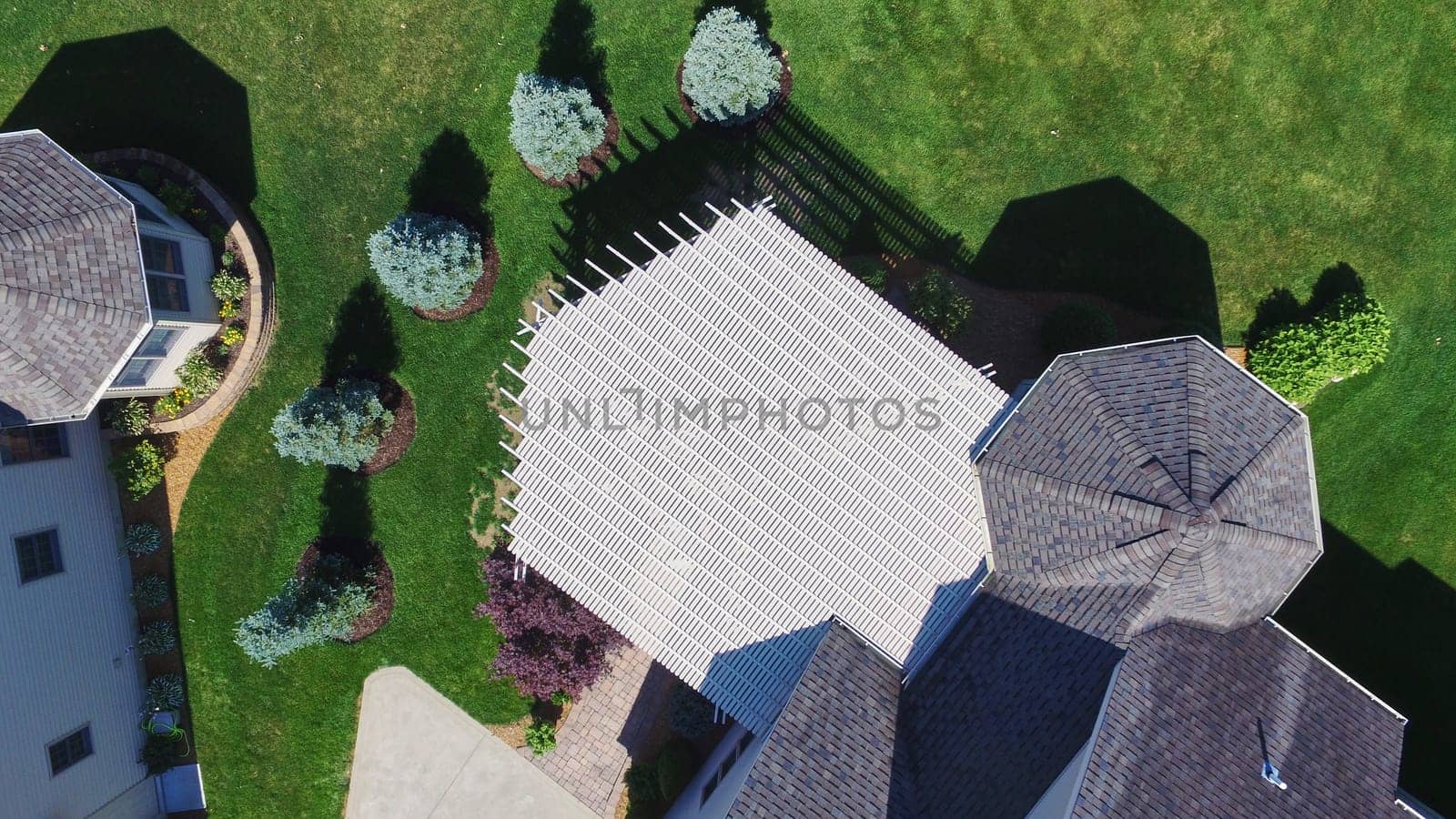 Aerial View of Idyllic Suburban Neighborhood in Fort Wayne, Indiana - Pristine Houses and Manicured Landscapes