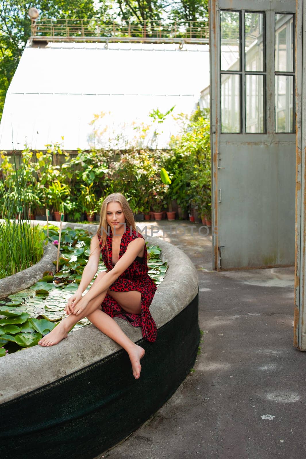 Woman wearing summer clothes on tropical resort