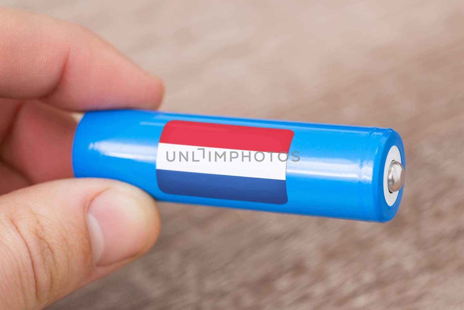 Produce lithium batteries in Netherlands
