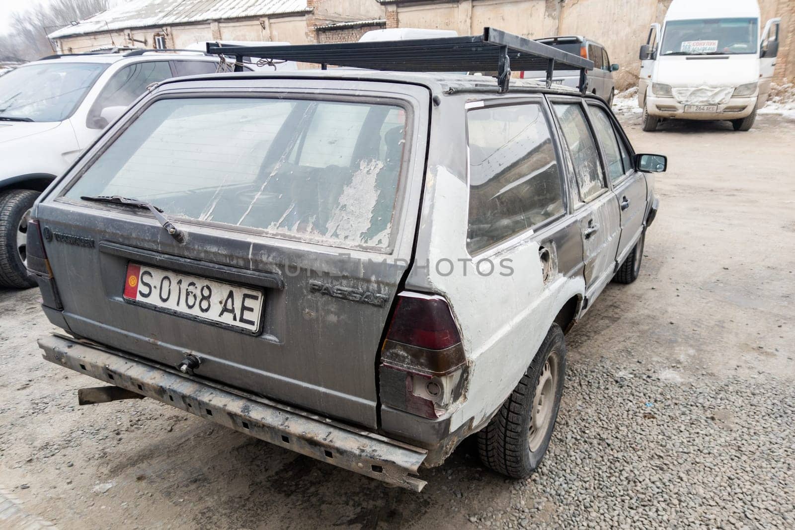 rear view of very old Volkswagen Passat B2 Variant by z1b