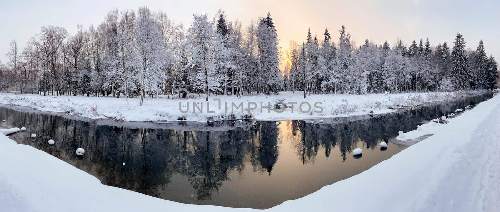 Winter snowy park landscape . the screensaver is winter . a snowy picture . the cover photo . frost