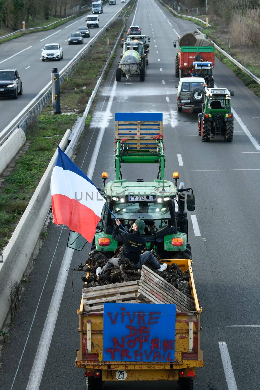 France, Bordeaux, 29 January 2024, Farmers' demonstration, blockade of the Langon toll plaza and snail mail operation on the A62 motorway. High quality 4k footage
