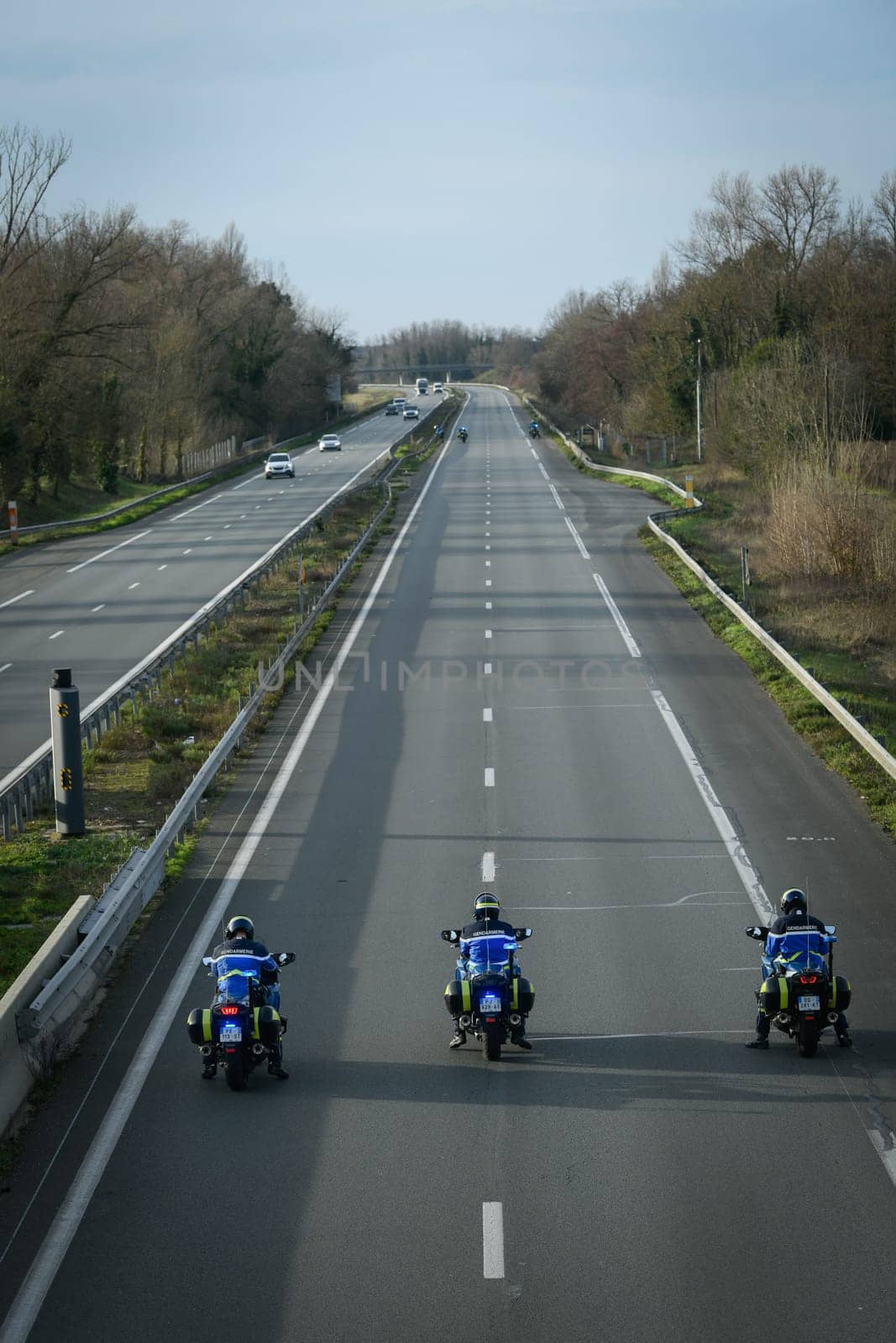 France, Bordeaux, 29 January 2024, Farmers' demonstration, mobile gendarmes on their motorbikes securing a demonstration by French farmers on a motorway in south-west France by FreeProd