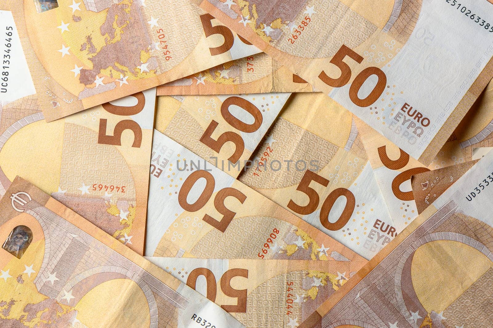 50 euro bills on the table