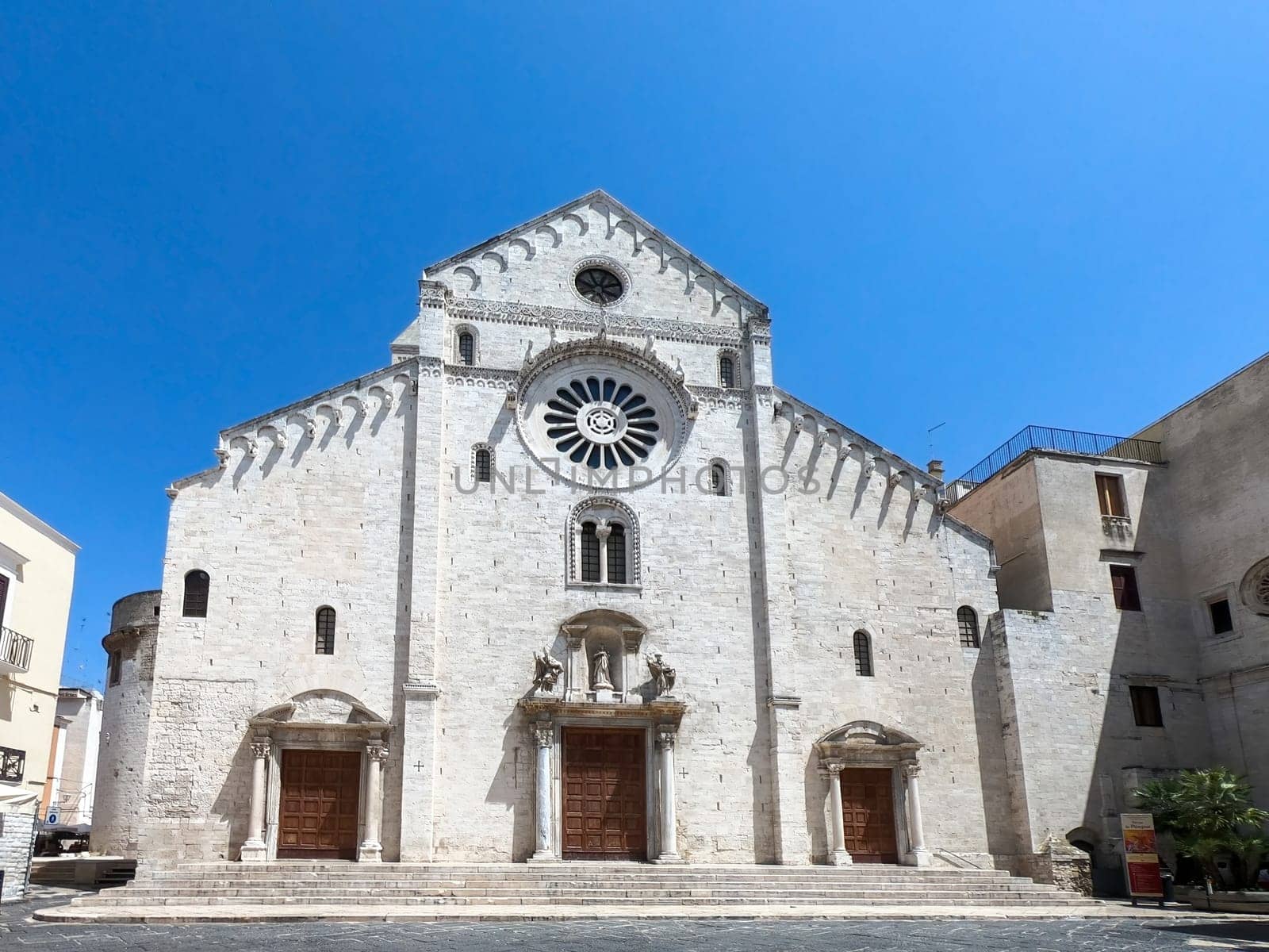 Cathedral of Saint Sabinus, Duomo di Bari or Cattedrale di San Sabino by Digoarpi