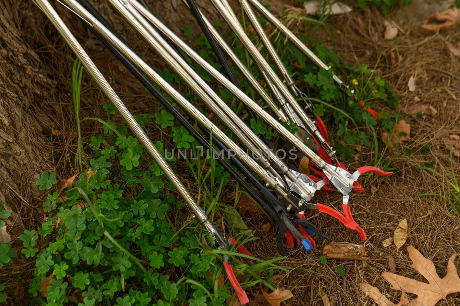 devices for garbage collection in winter in Cyprus 1