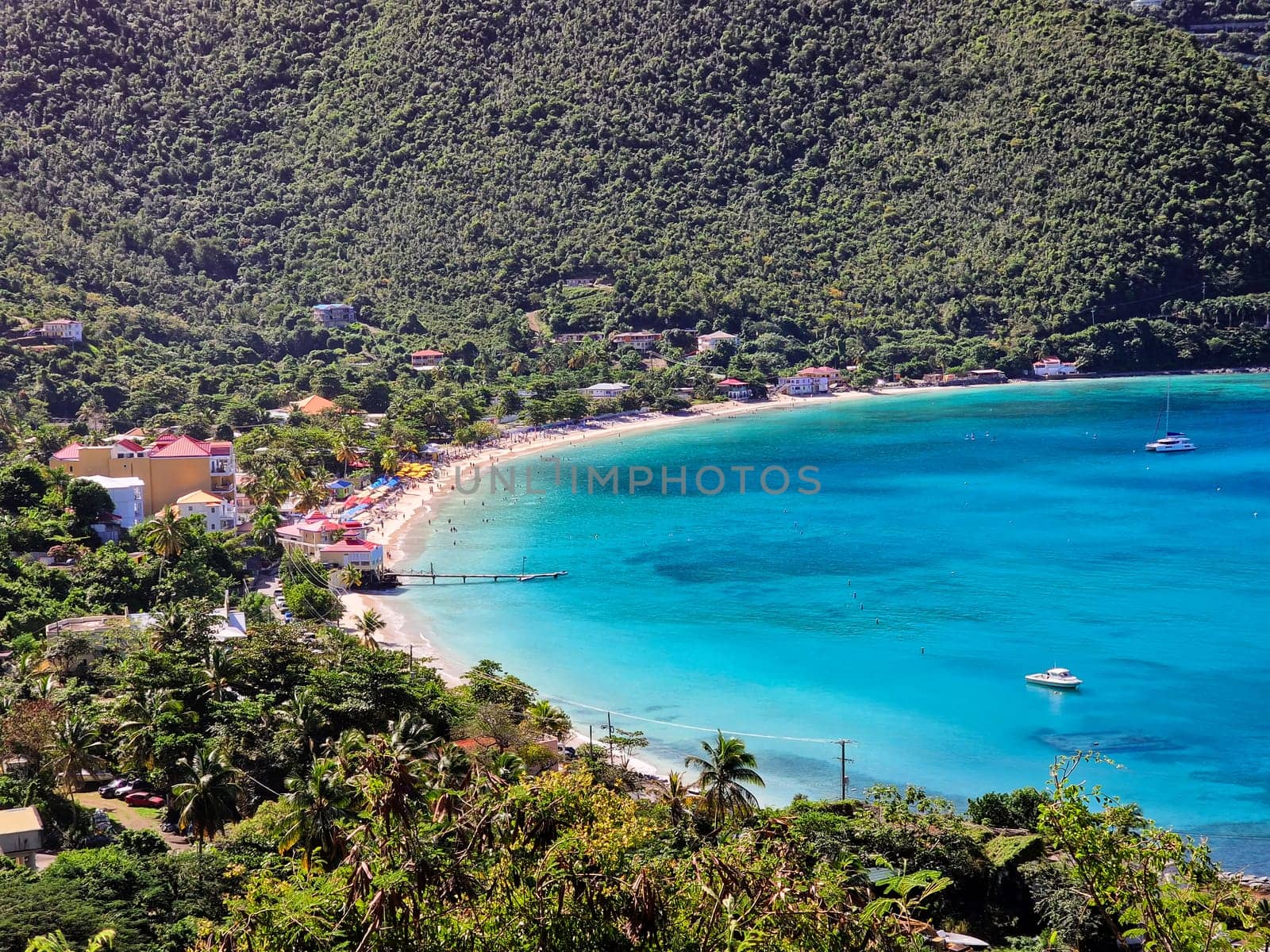 The Caribbean Islands' natural scenery by contas