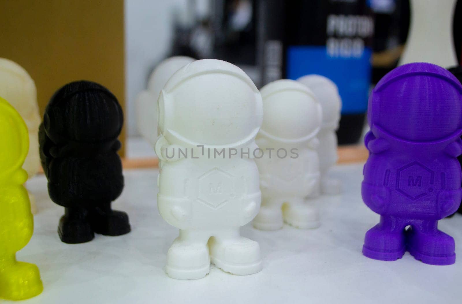 Many object model printed 3D printer from molten plastic. 3D printer printed by Mari1408