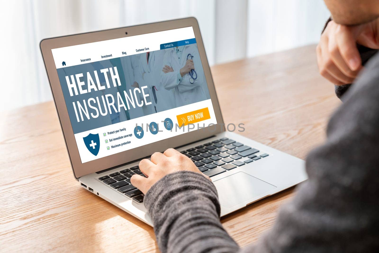 Health insurance web site modish registration system for easy form filling