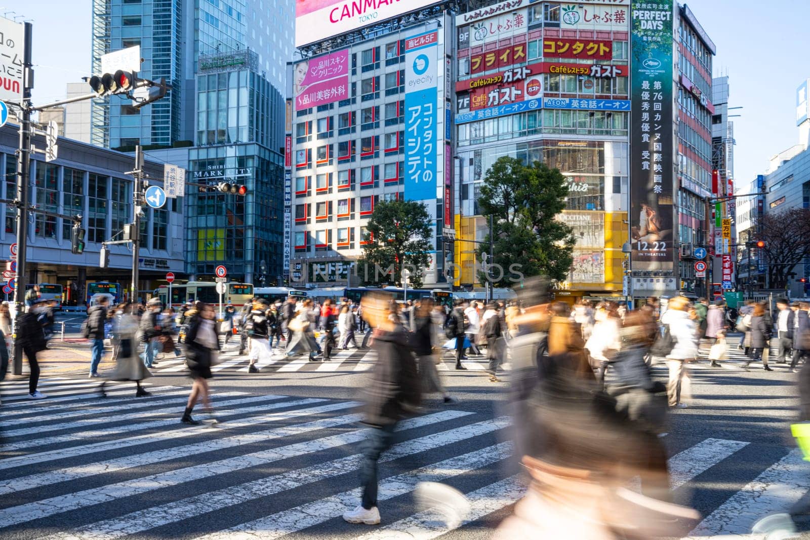  Shibuya Scramble Crossing in Tokyo, Japan by sergiodv