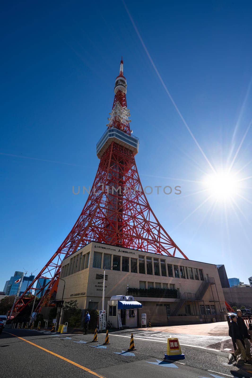 Tokyo tower in Tokyo, Japan. by sergiodv