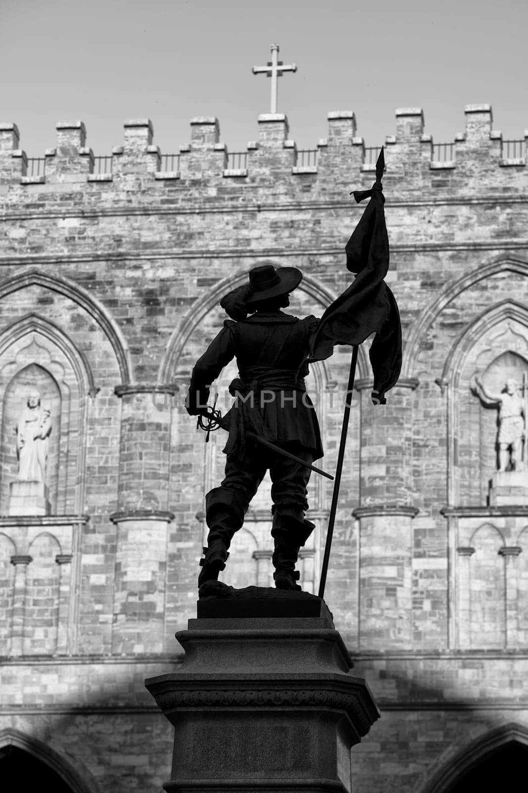 Notre Dame de Grâce, Montréal, Québec by AndreaIzzotti