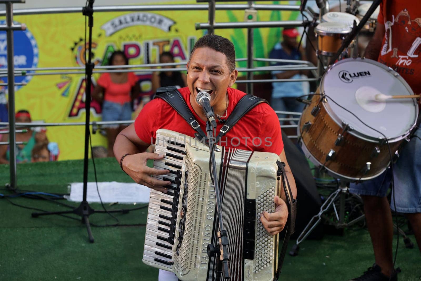 salvador, bahia, brazil - february 10, 2024: singer Targino Gondim, a Brazilian musician, is seen during a performance at the carnival in the city of Salvador.

