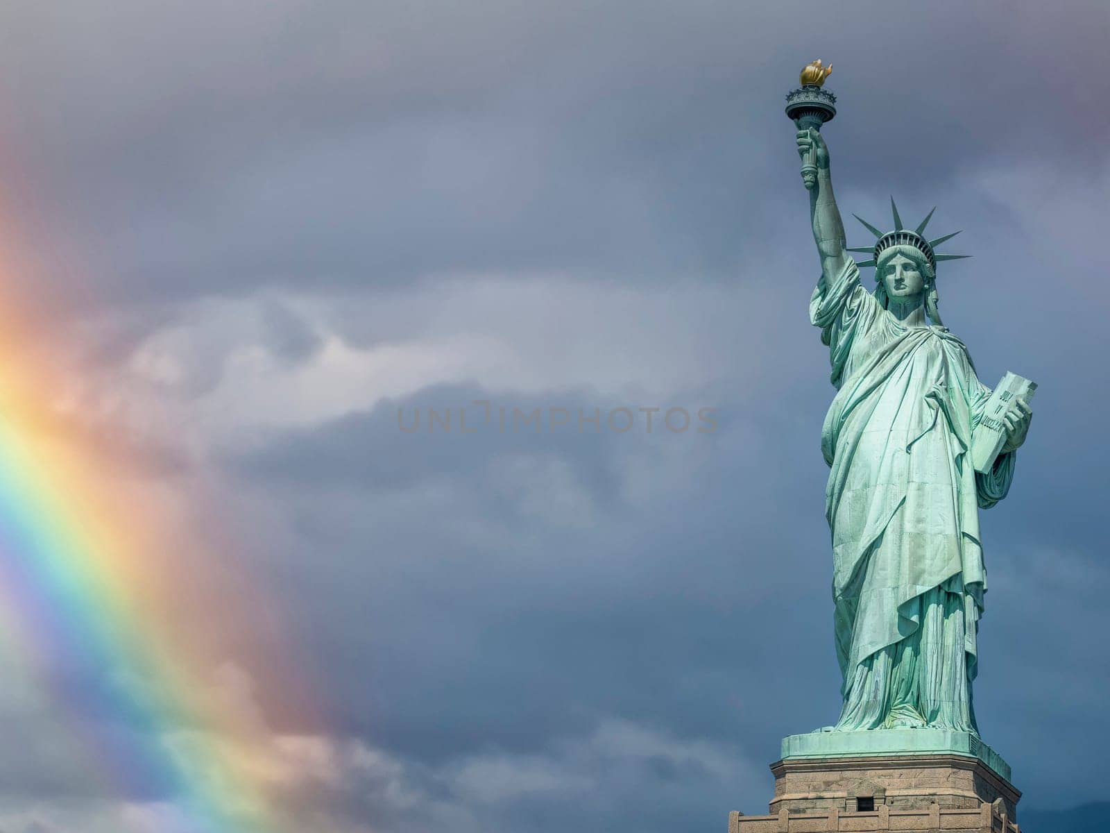 statue of liberty isolated on rainbow background by AndreaIzzotti