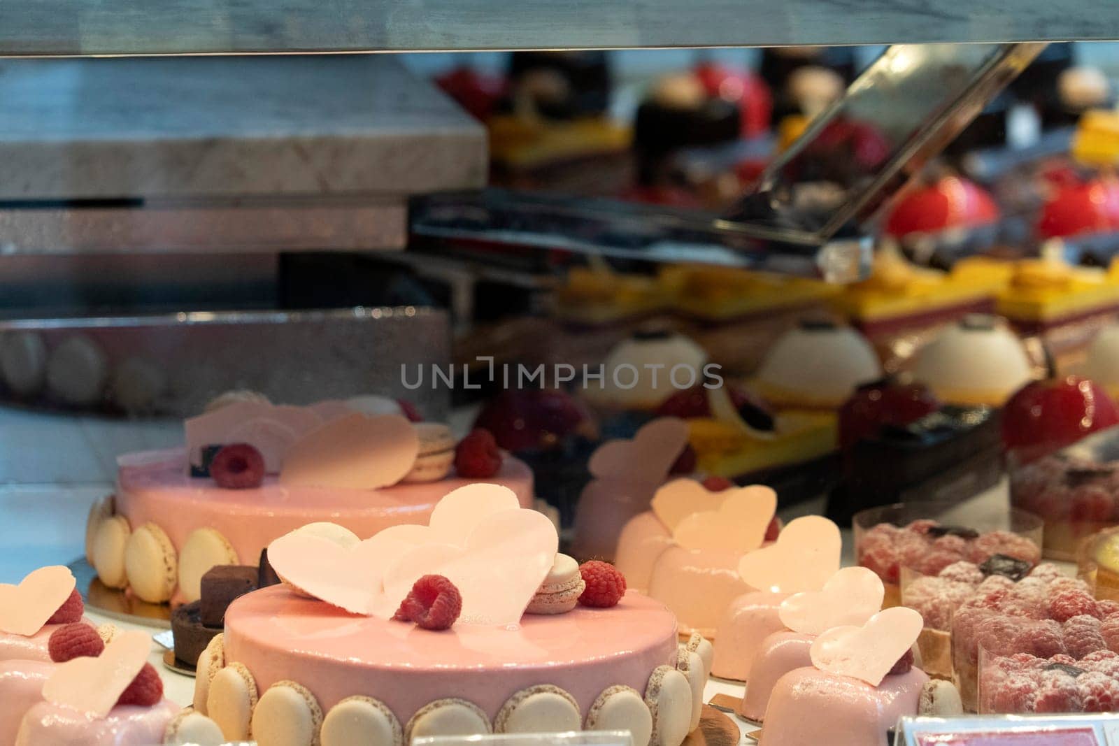 Hearth shaped love cake detail by AndreaIzzotti