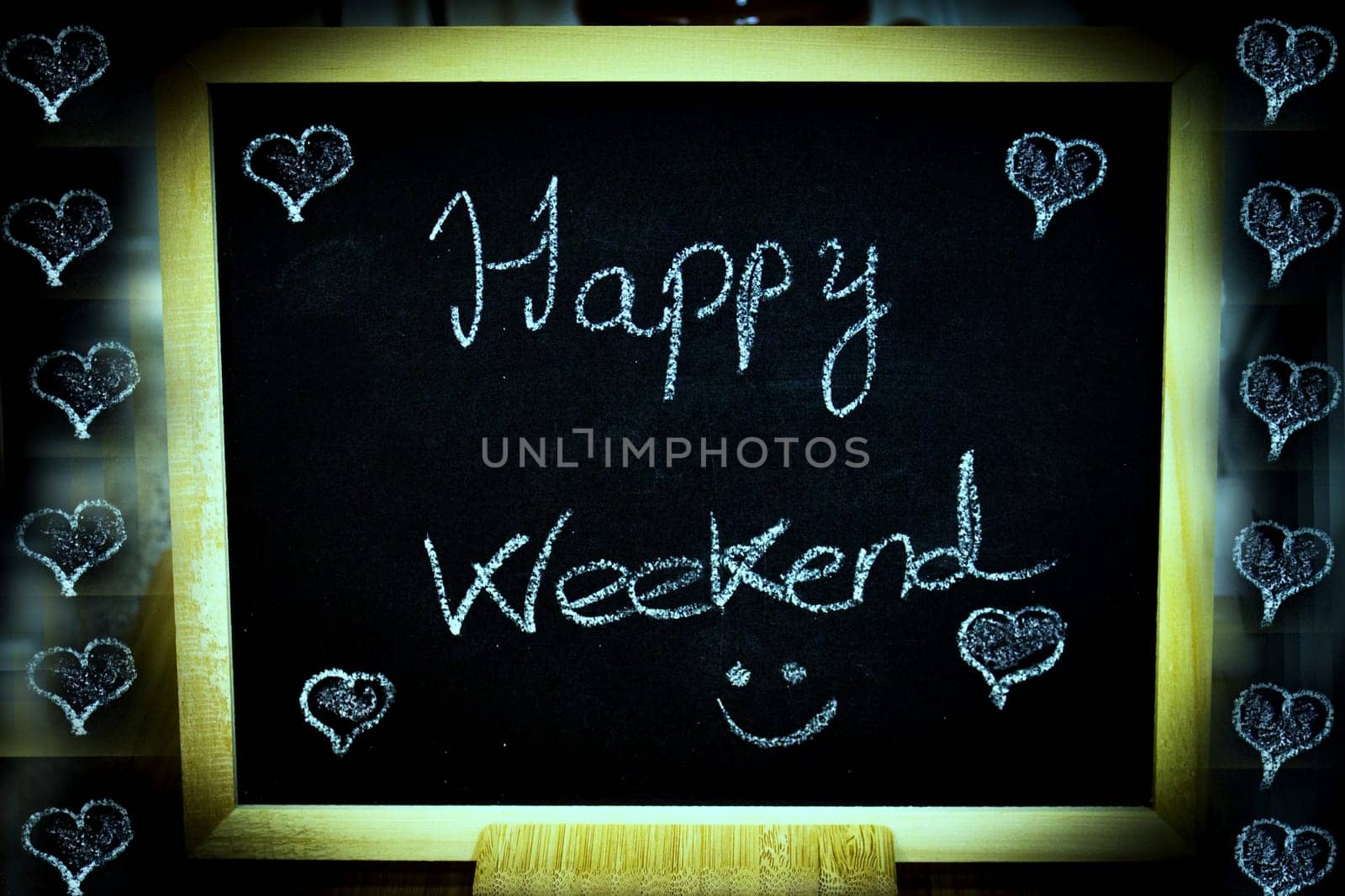 Happy weekend written with chalk by GemaIbarra