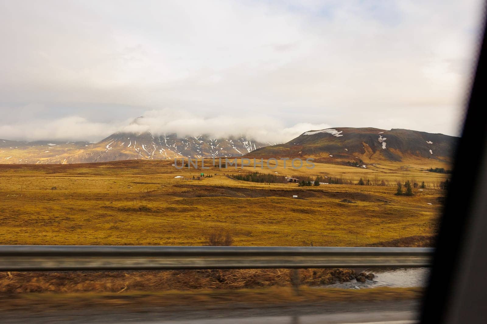 Roadtrip landscapes in iceland by DCStudio