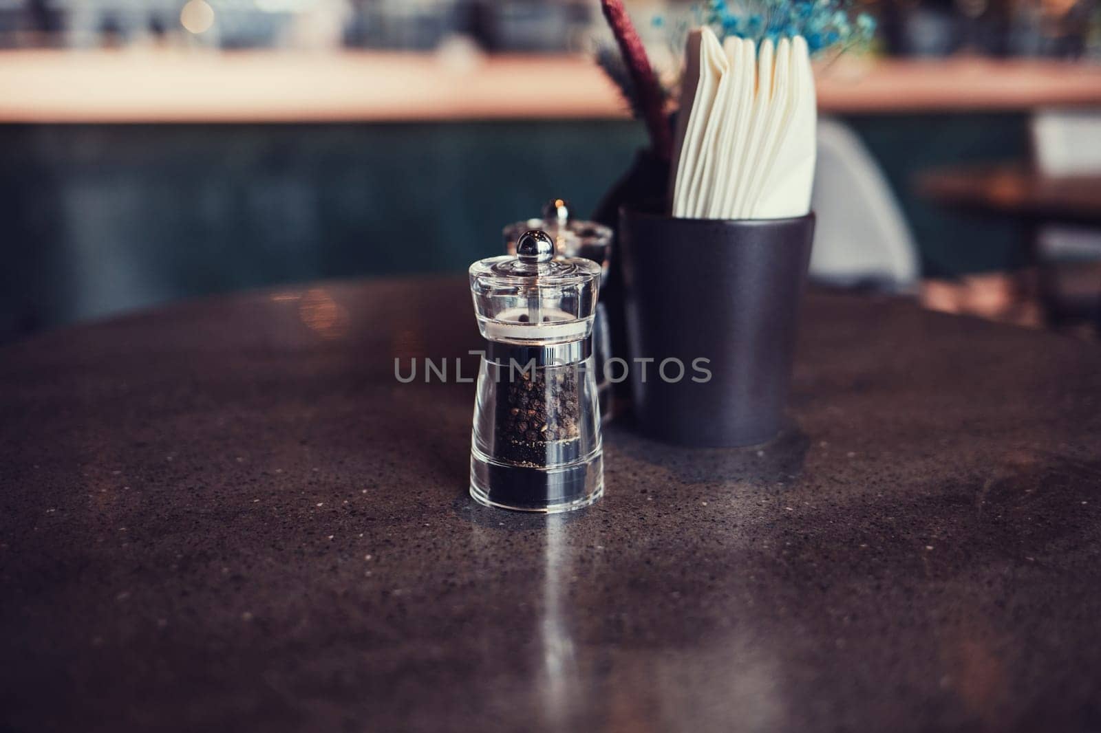 Empty table of luxury restaurant. interior cafe