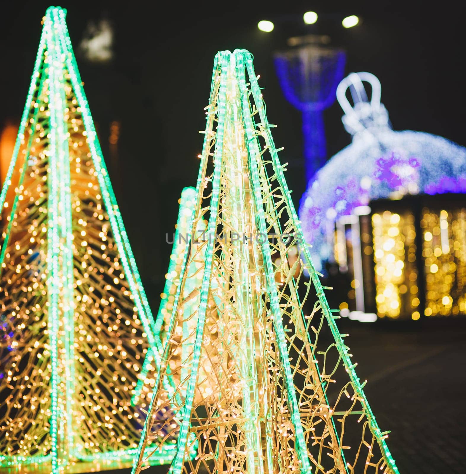 Bright street lights in the Christmas city. new year mood