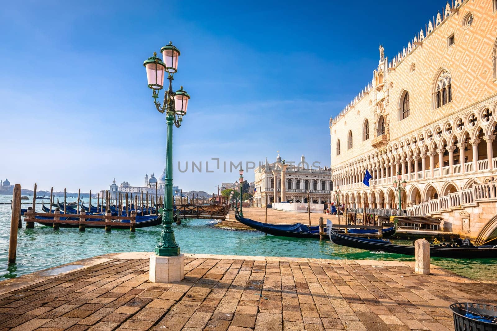 Duke palace waterfront in Venice view by xbrchx