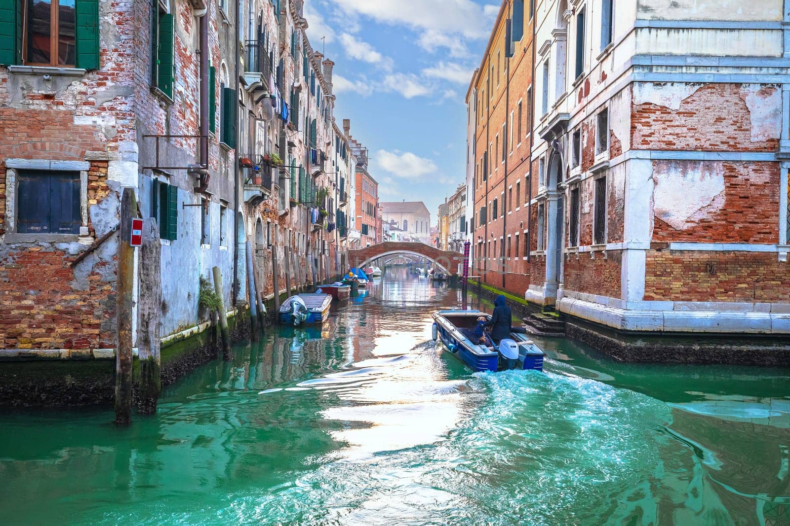 Turquoise channel in Venice architecture view by xbrchx