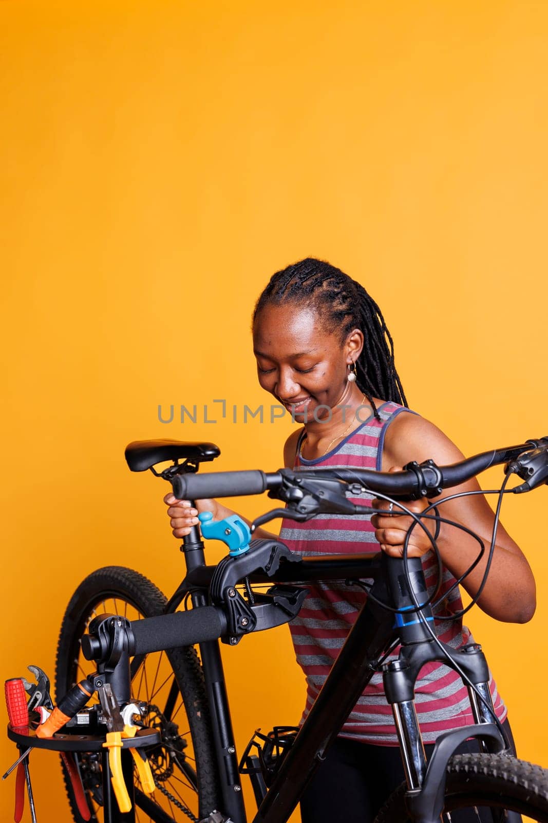 Lady Secures Bike for Yearly Maintenance by DCStudio