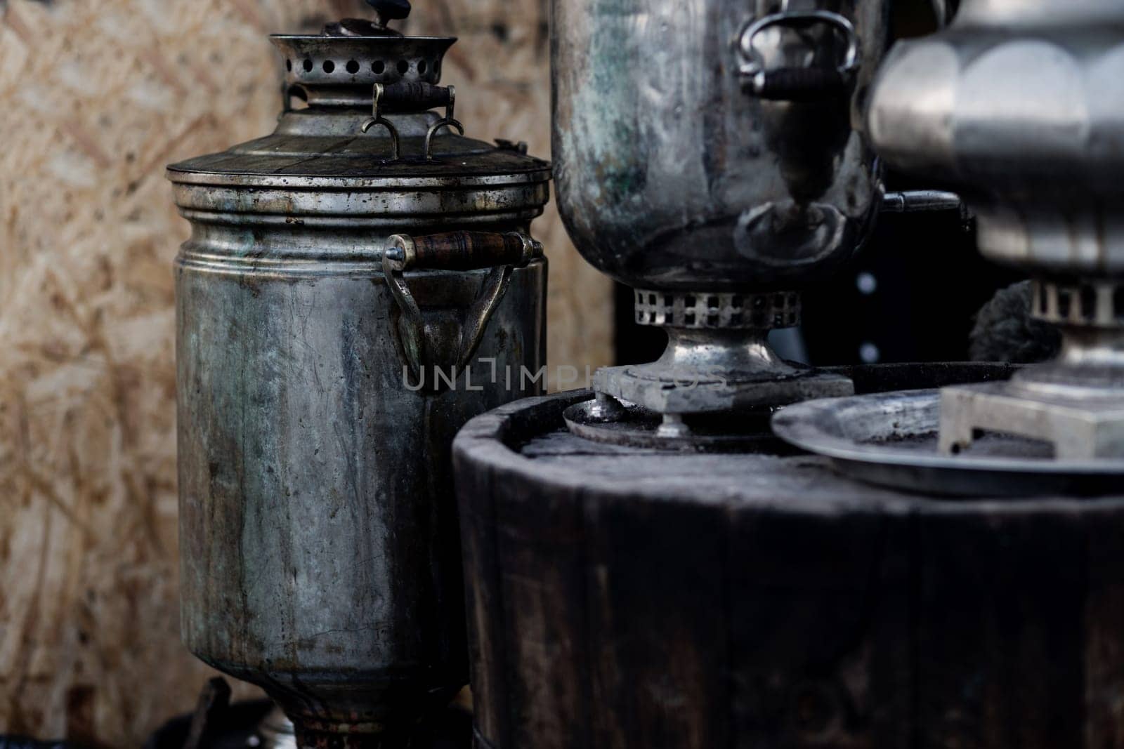 Old vintage samovar. retro bronze kettle