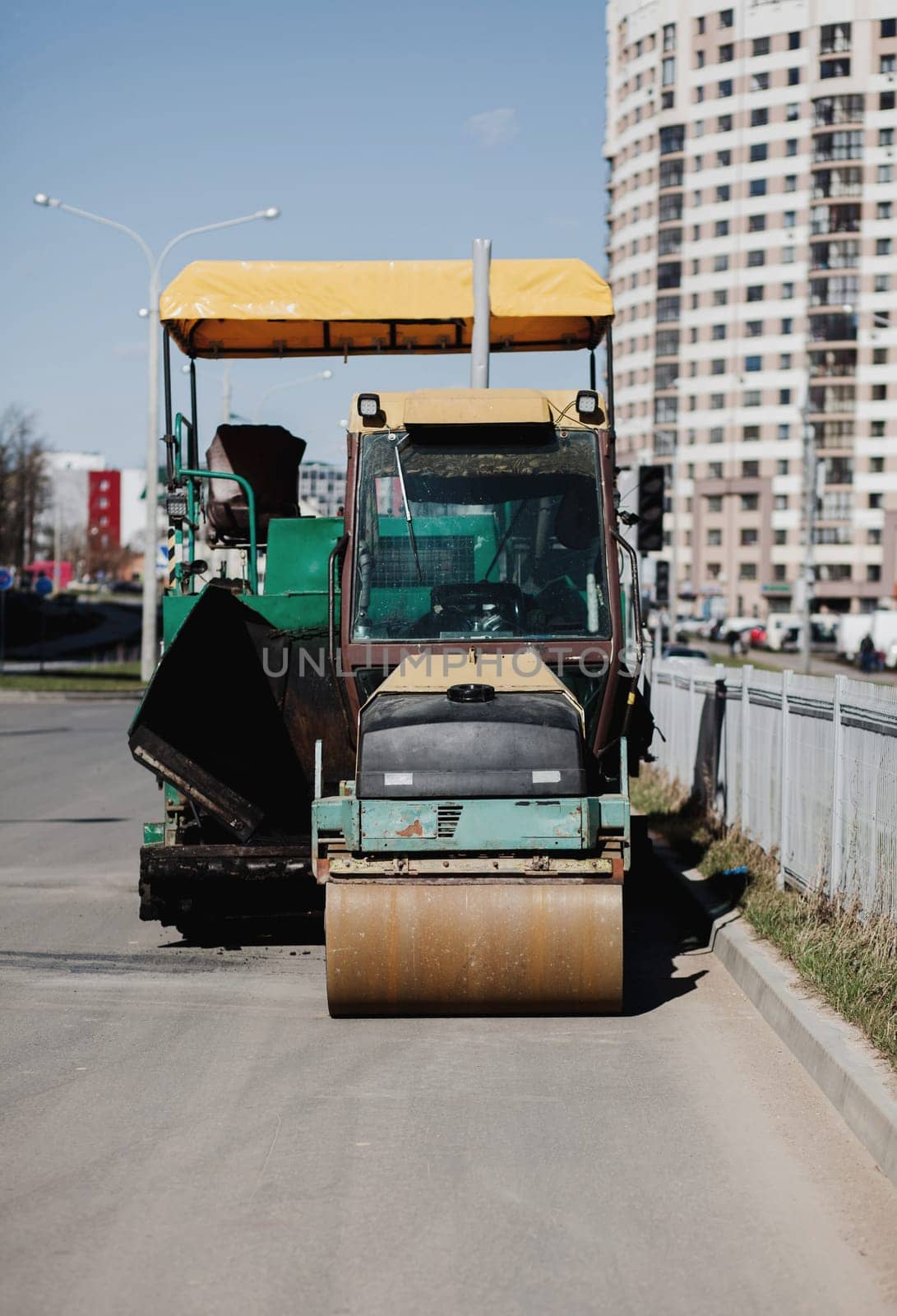 Asphalt road roller with heavy vibration roller by Ladouski