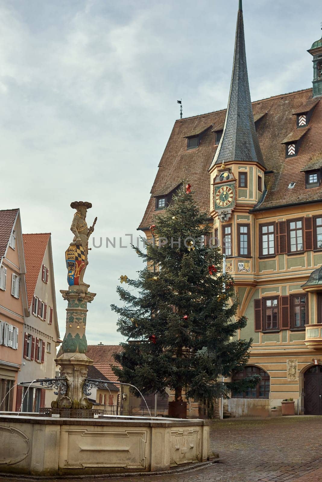 Winter Festivities in Bitigheim-Bissingen: Charming Half-Timbered Houses Adorned with Christmas Decorations. New Year's atmosphere of Bitigheim-Bissingen, Baden-Württemberg, Germany by Andrii_Ko