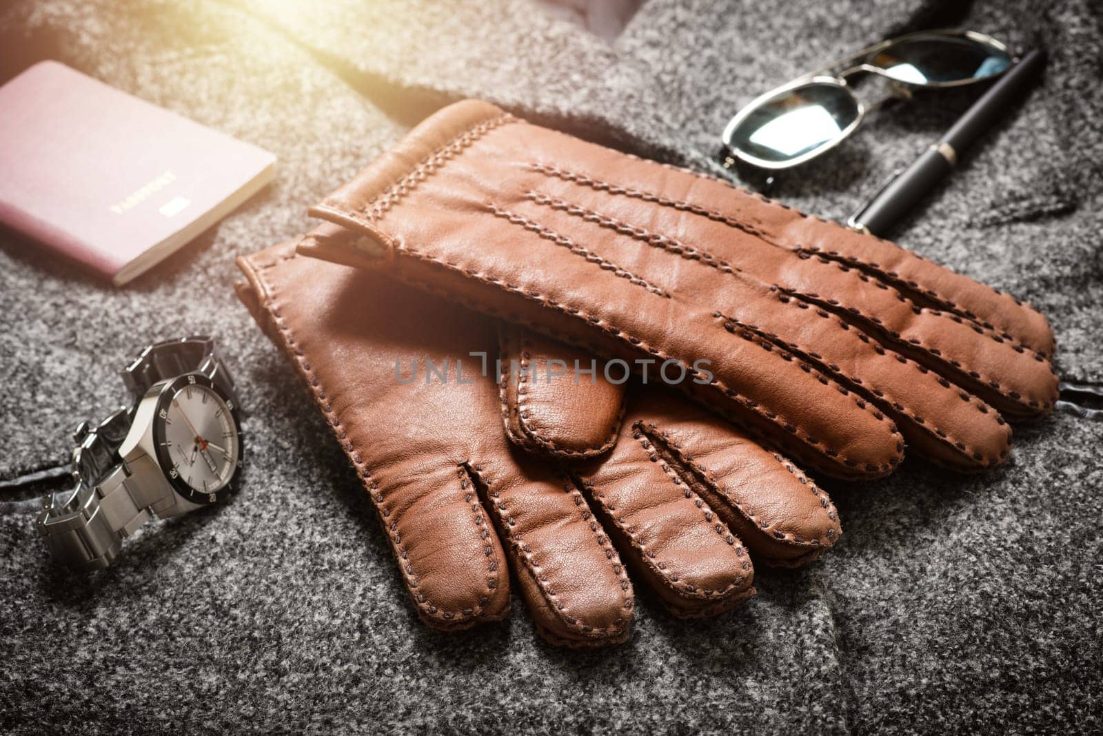 brown leather gloves  by norgal