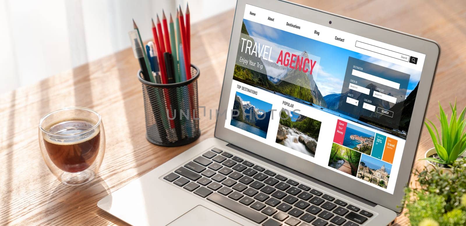 Online travel agency website for modish search and travel planning offers deal and package for flight , hotel and tour booking