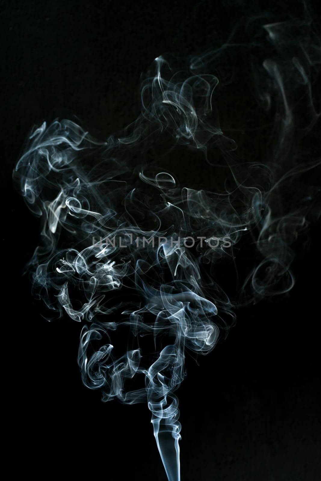 smoke cloud with black background. fog texture by zartarn