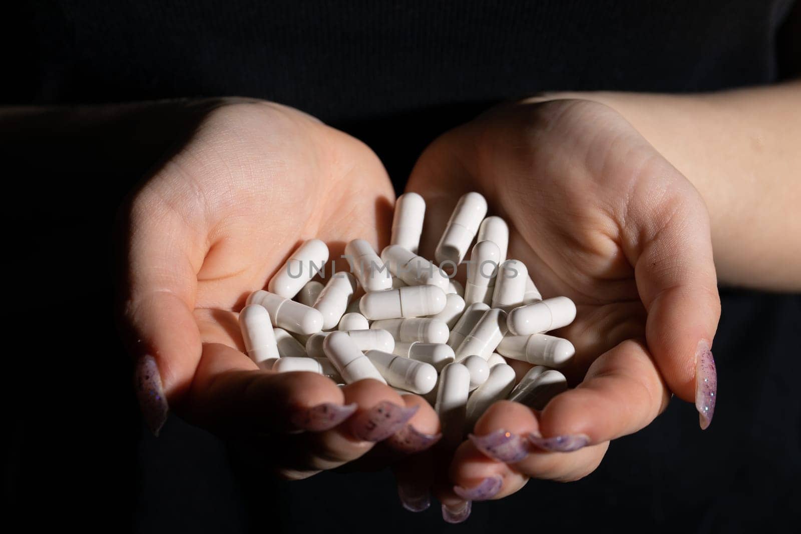 Modern tablet for pain and infectious disease developed by a fashion apprentice from medicine.