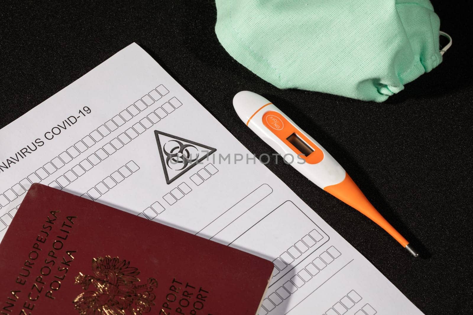 Obligatory control at all border crossing points, including temperature measurement and filling in a personal questionnaire