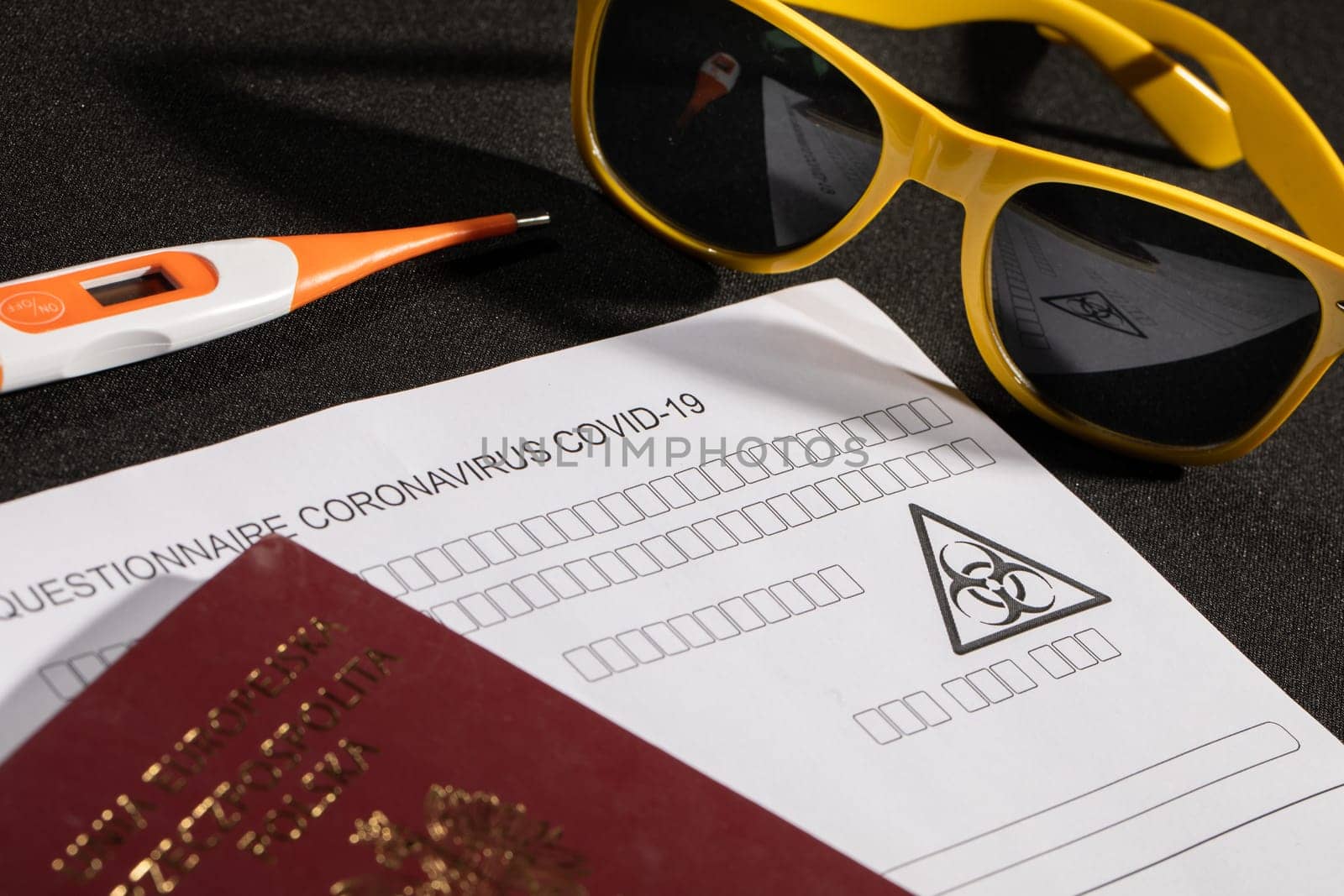 Obligatory control at all border crossing points, including temperature measurement and filling in a personal questionnaire
