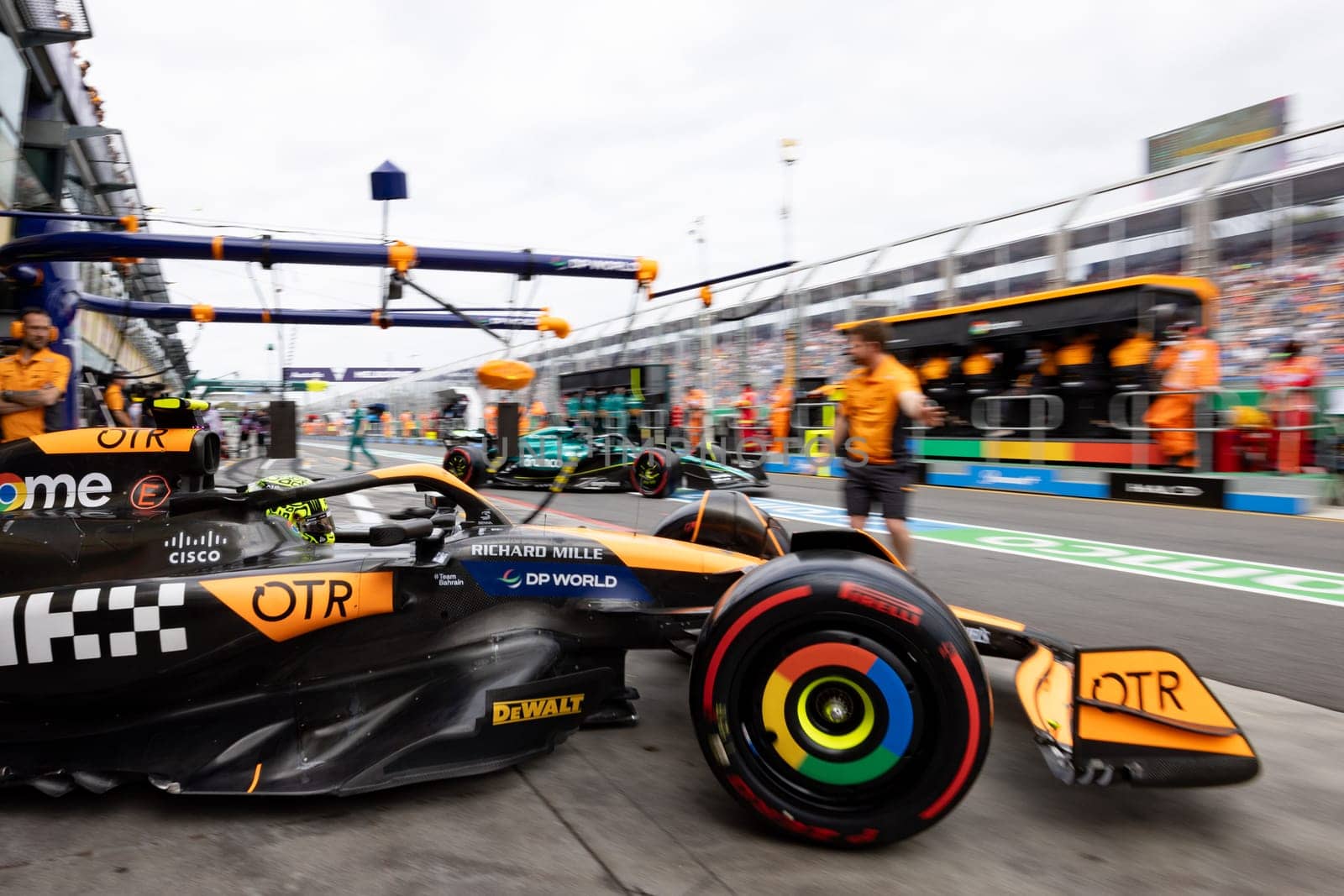 MELBOURNE, AUSTRALIA - MARCH 23: Lando Norris of Great Britain drives the McLaren MCL38 during third practice at the 2024 Australian Grand Prix at Albert Park in Melbourne, Australia