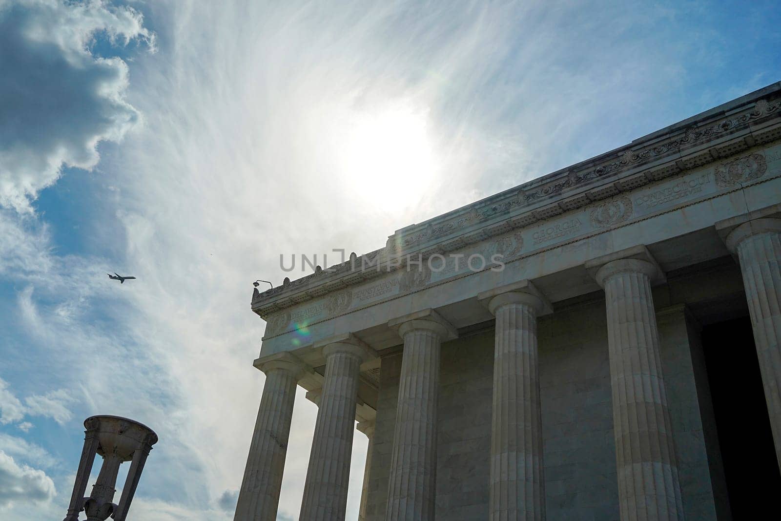 AirPlane over Washington DC Lincoln Memorial