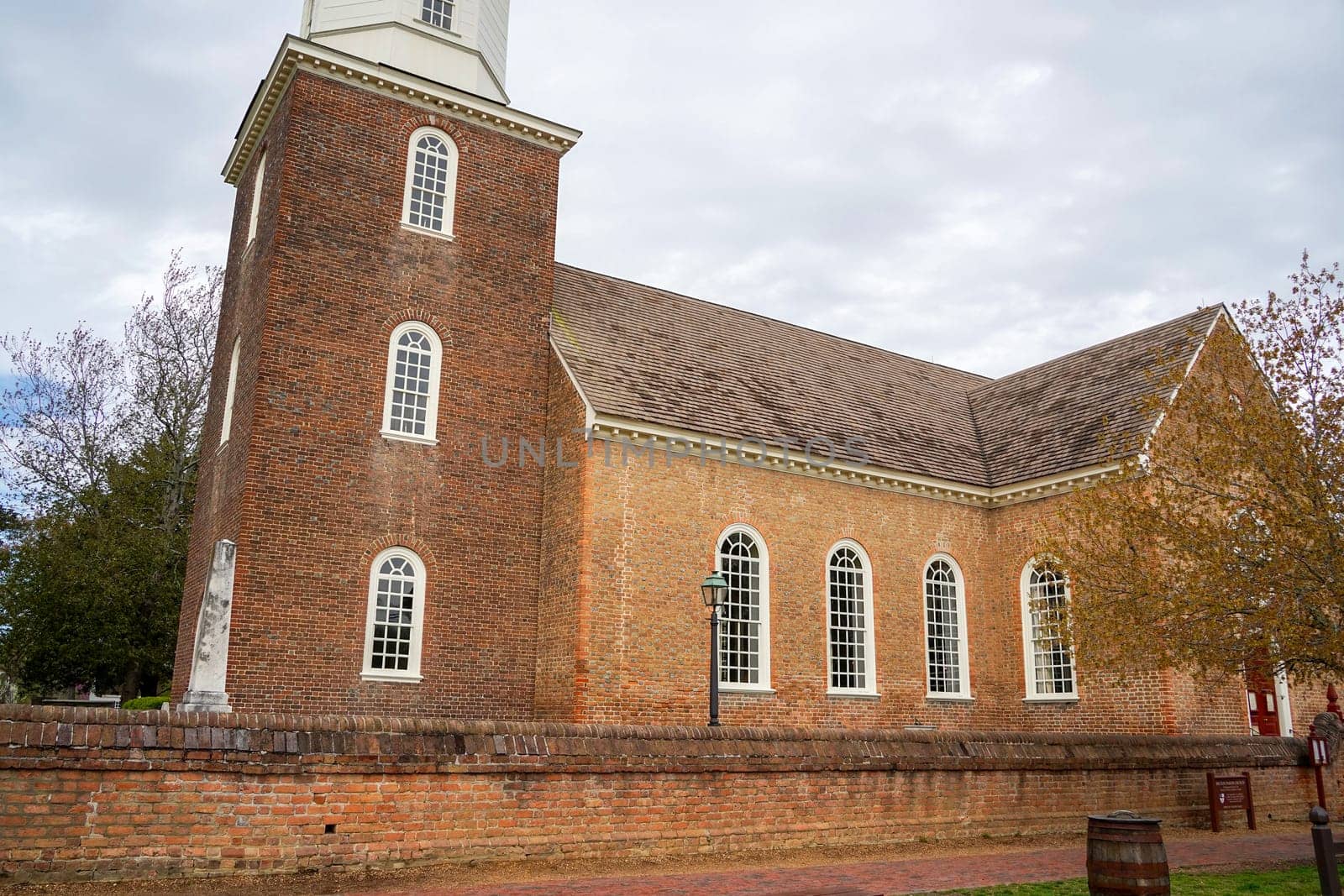 Church Williamsburh Virgina historical houses by AndreaIzzotti