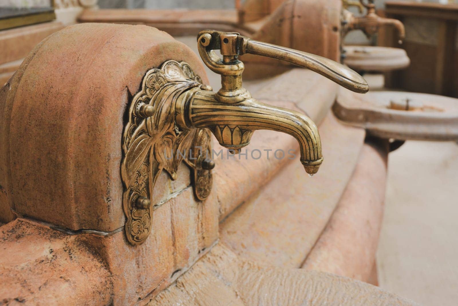 Vintage faucet with a source of mineral water by Godi