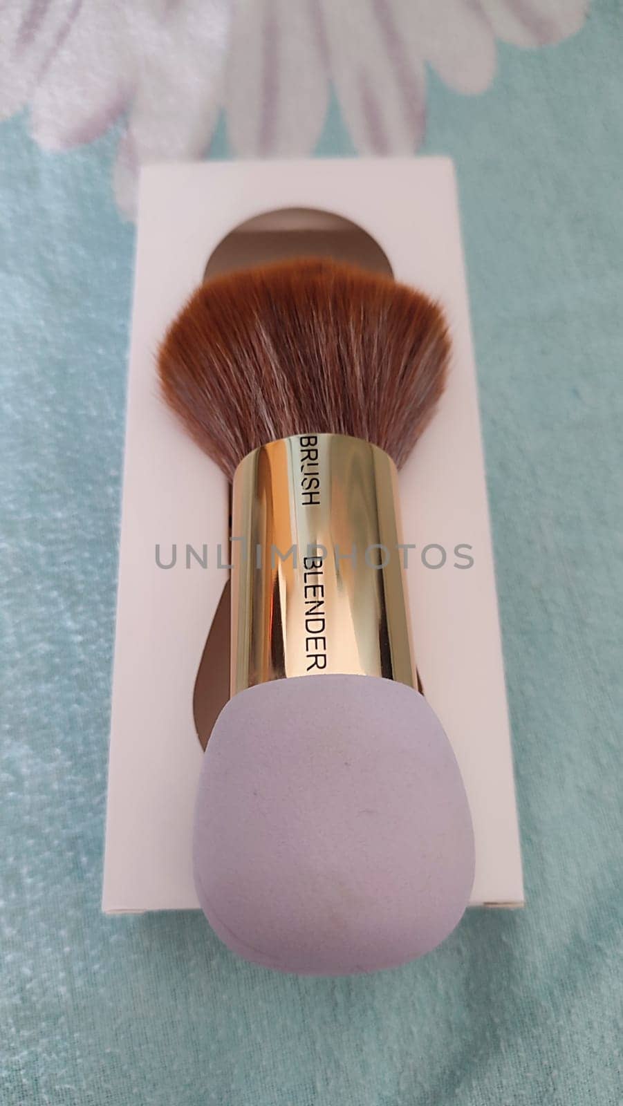 makeup brush, women's cosmetics, object. High quality photo