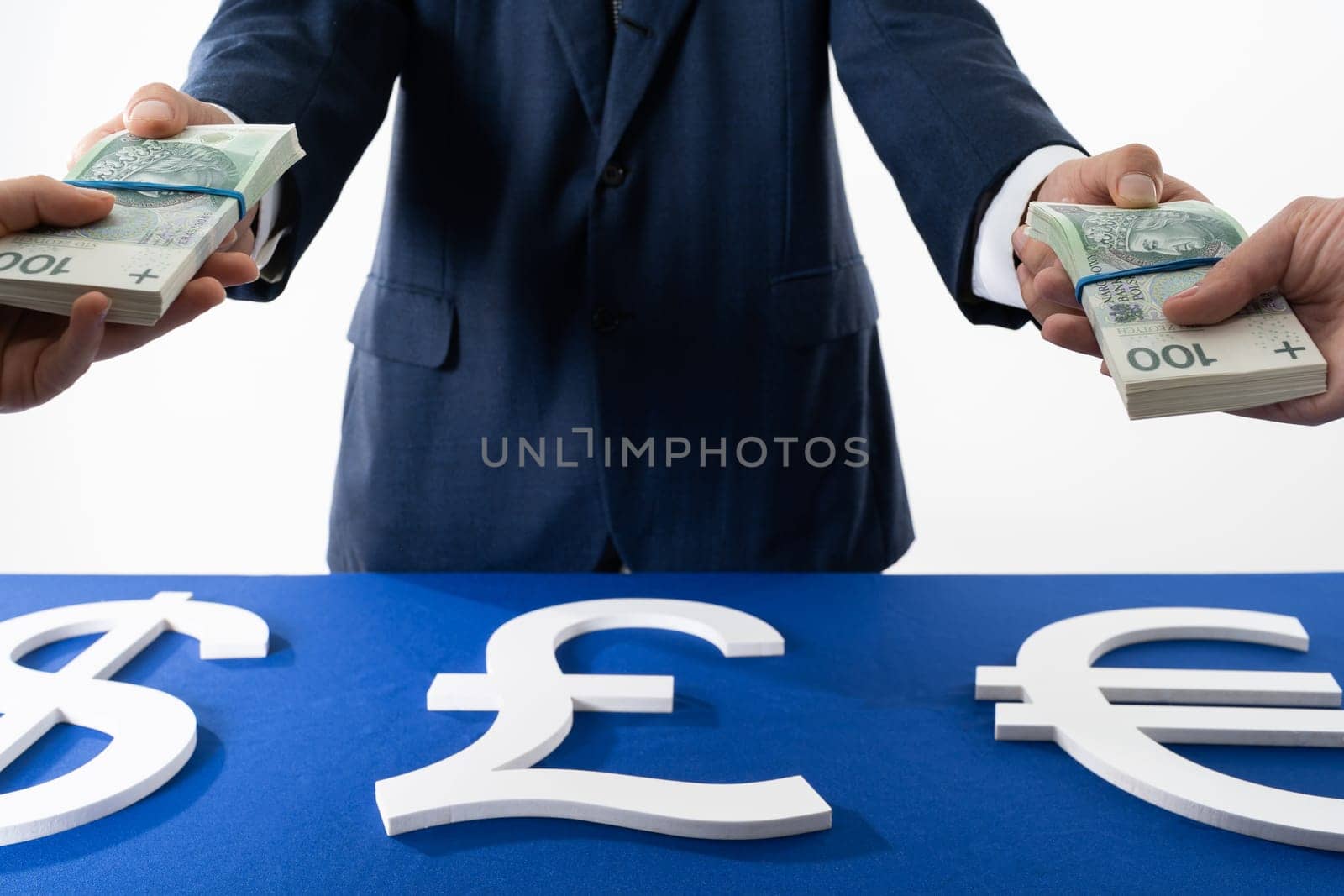 The delegated person spends the necessary cash from government funds to save the economy affected by the restrictions related to the coronavirus.