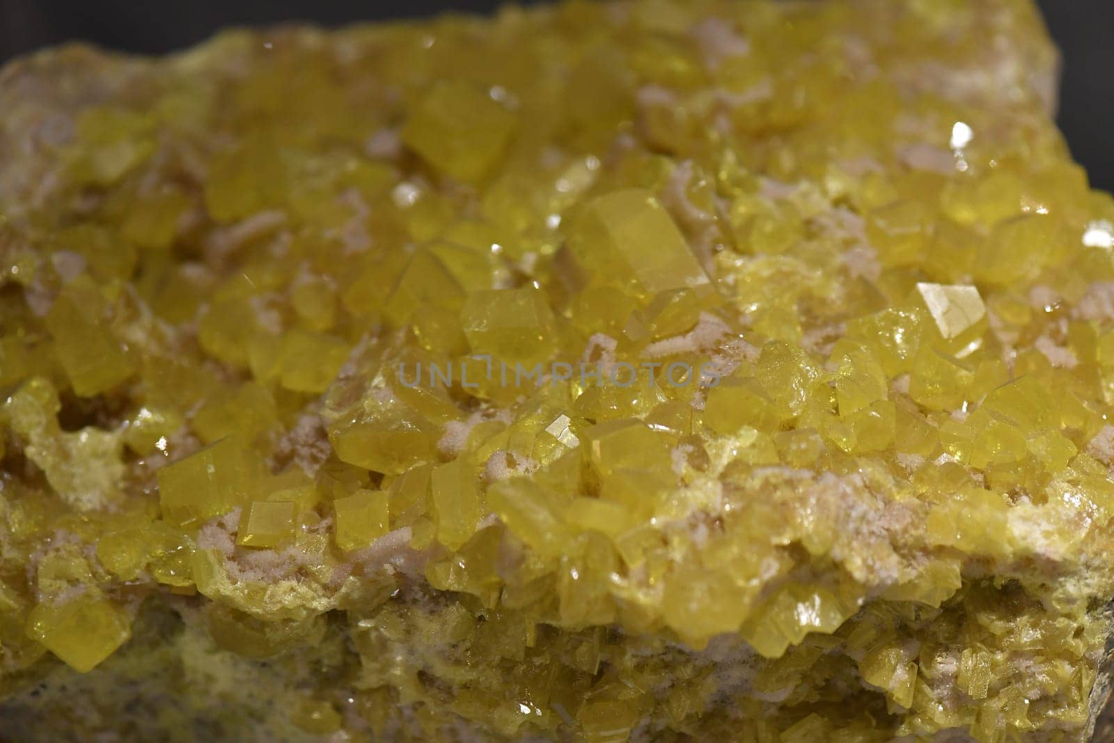 yellow Sulfur on rock macro
