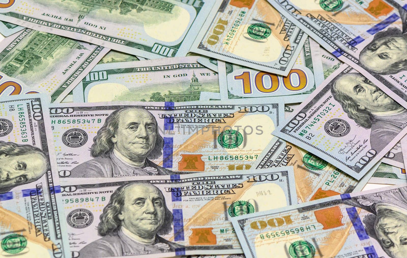 Hundreds of new Benjamin Franklin 100 dollar bills by Mixa74