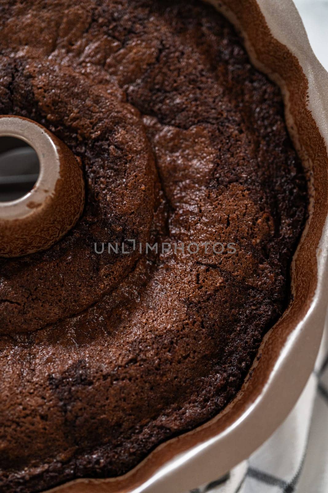 From Pan to Rack - Perfect Chocolate Bundt Cake by arinahabich