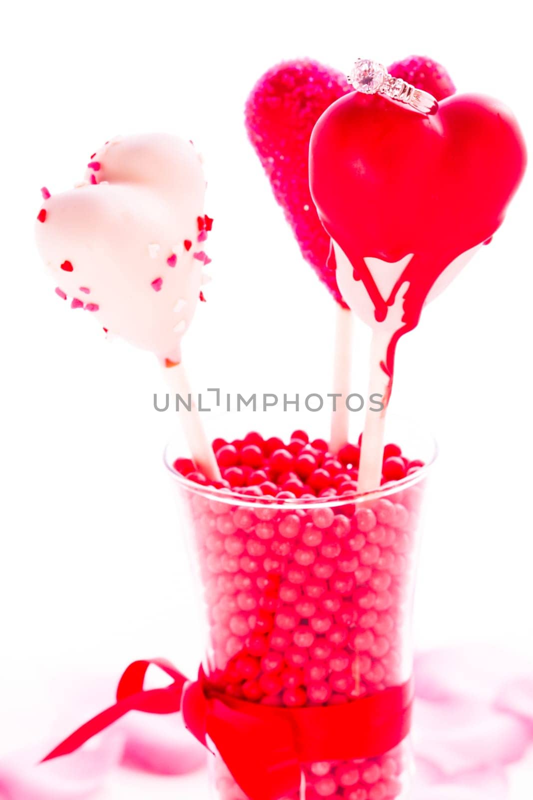 Fancy cake pops decorated for Valentine's day.