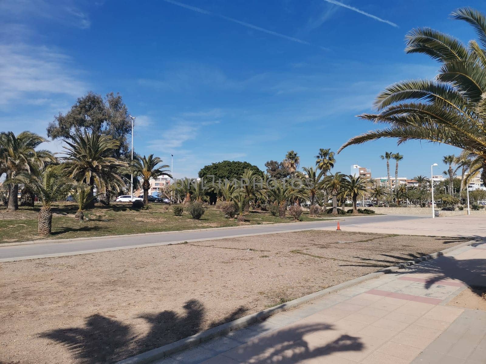 View of the Puerto de Sagunto beach promenade by Fran71