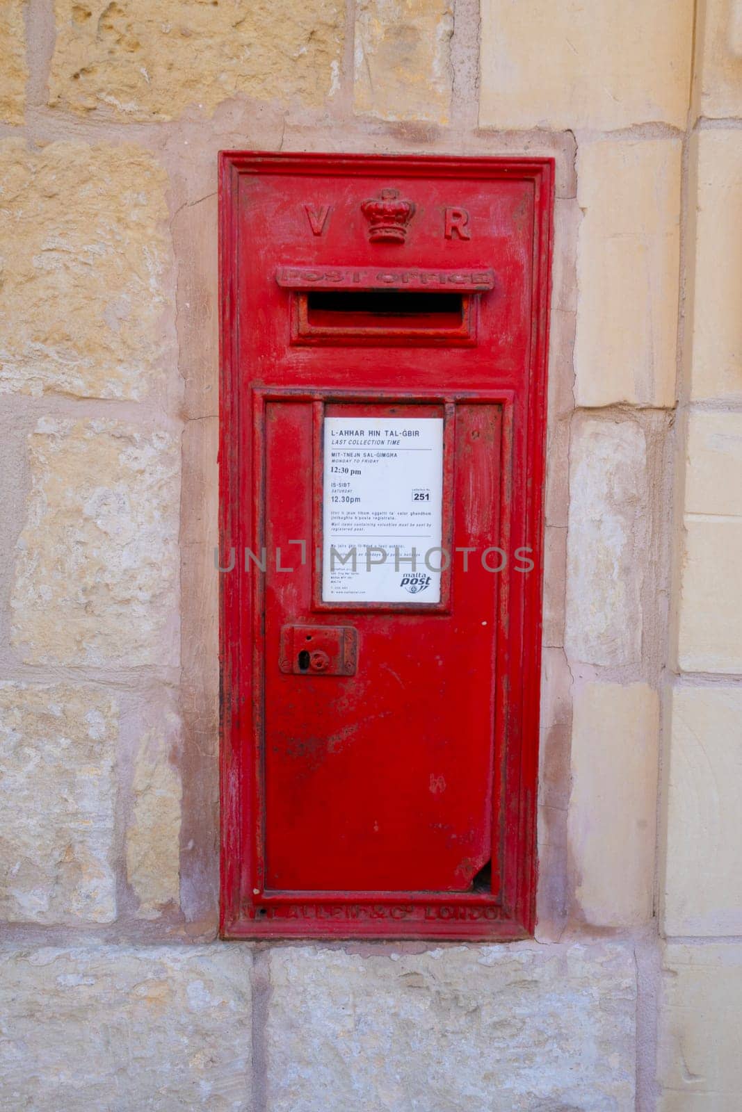 Red postbox in Valletta, Malta by sergiodv