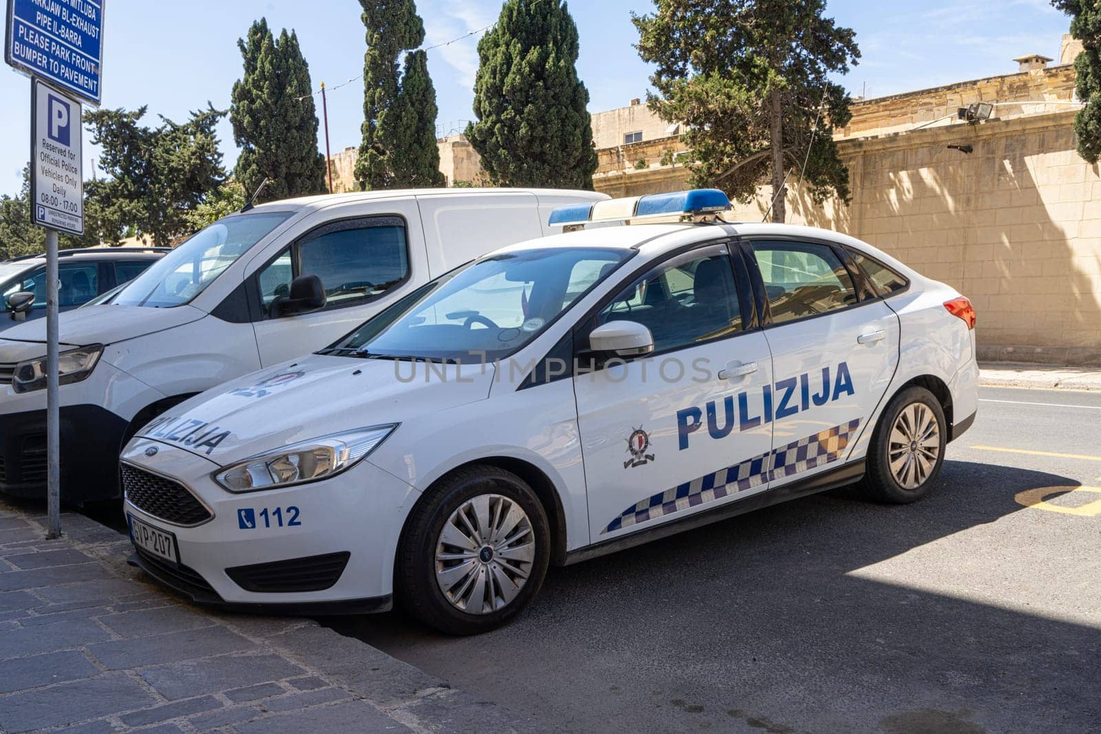 Maltese police car. by sergiodv