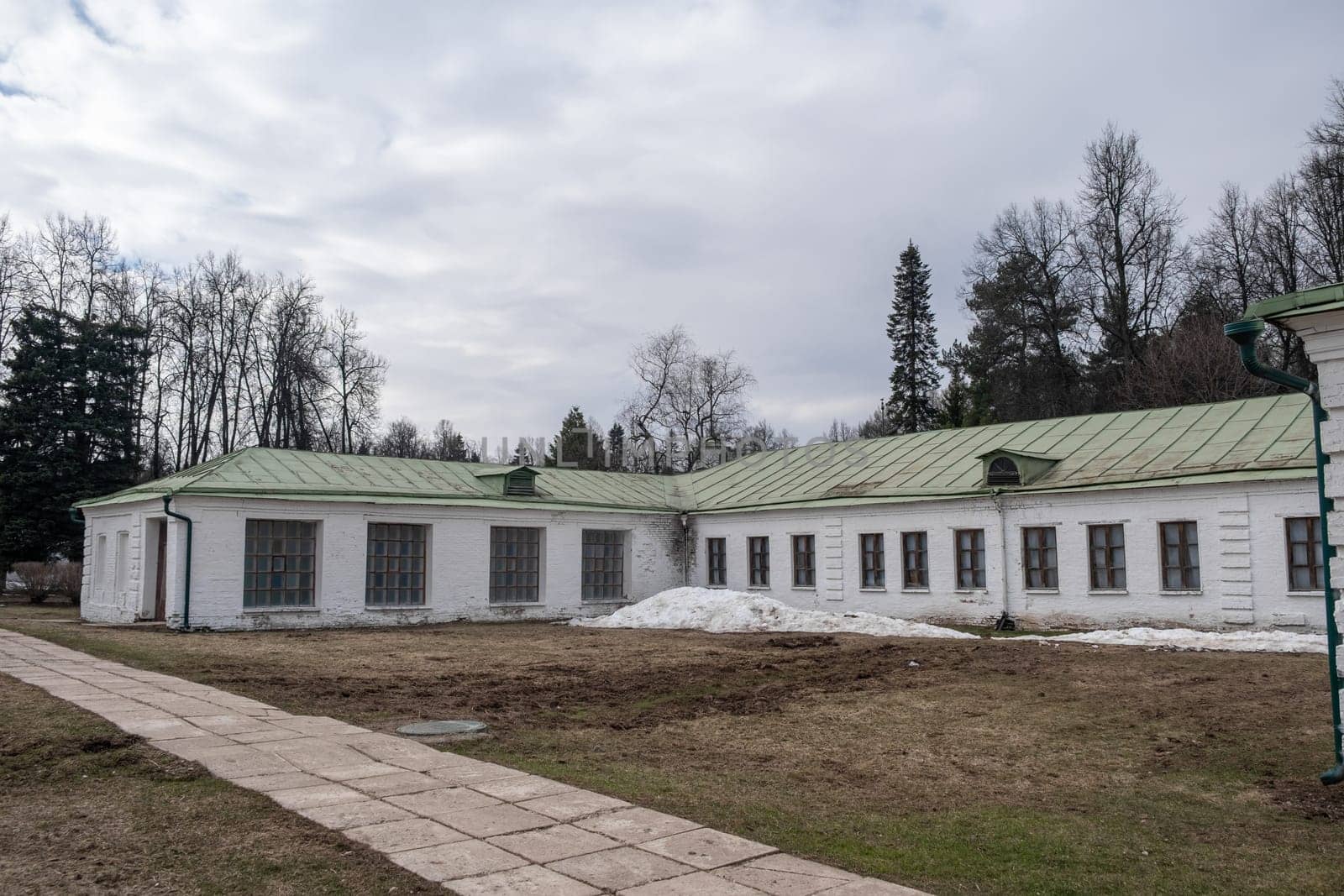 Serednikovo manor, mansion, palace, white building. Equestrian building, arena in the Serednikovo estate in the Moscow region, a park-manor of the end of the XVIII beginning of the XIX century